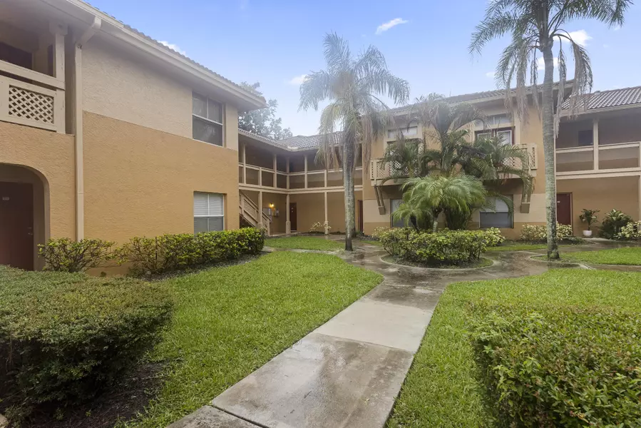 4863 Via Palm LK 803, West Palm Beach, FL 33417