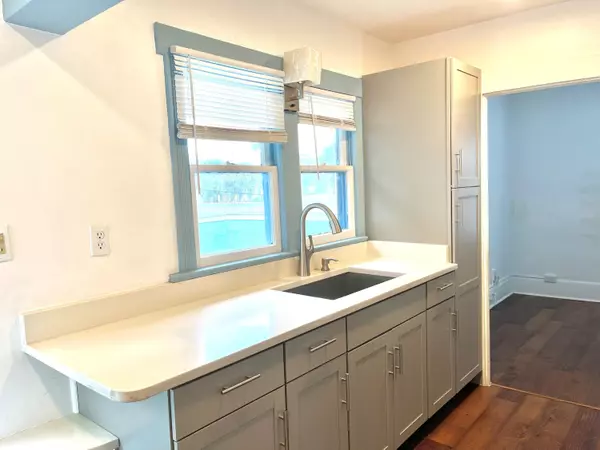 313 N Oleander AVE 1, Daytona Beach, FL 32118