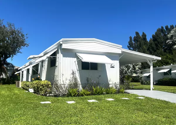 7981 SE Homestead AVE, Hobe Sound, FL 33455