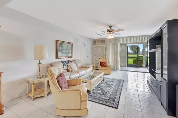 23249 N Barwood LN 109, Boca Raton, FL 33428