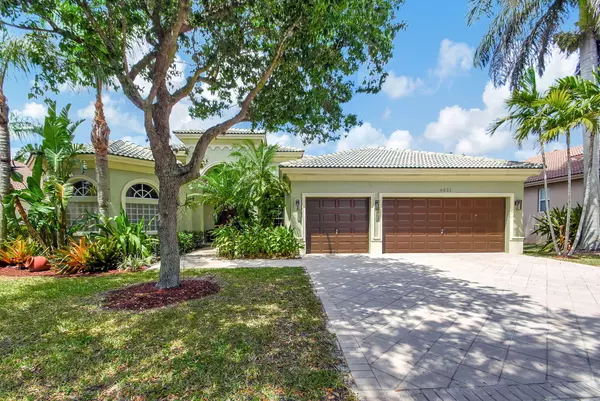 6021 Walnut Hill DR,  Lake Worth,  FL 33467