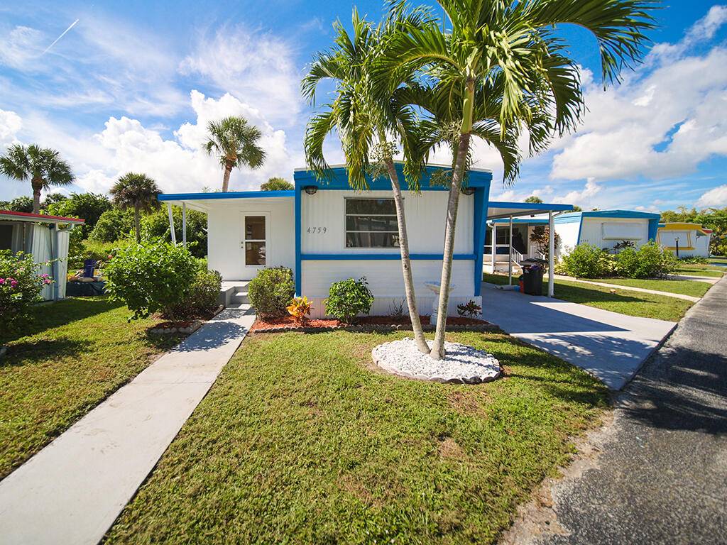 Jensen Beach, FL 34957,4759 NE Blue Heron LN