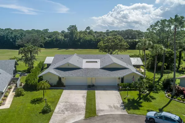 Hobe Sound, FL 33455,12847 SE Pinehurst CT