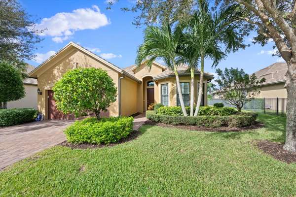 Wellington, FL 33414,4452 Siena CIR