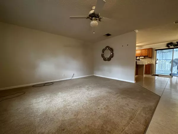 Lake Worth, FL 33467,9239 Bouquet RD