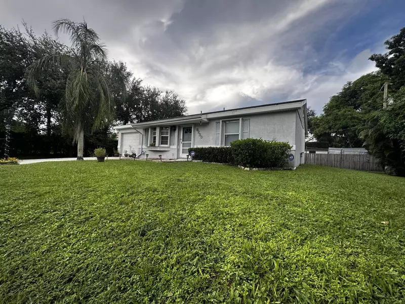 9239 Bouquet RD, Lake Worth, FL 33467