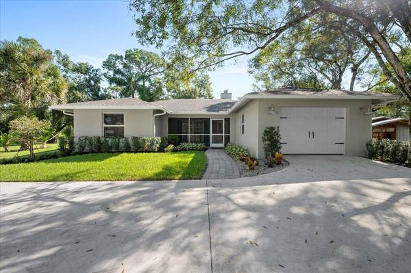 14511 Collecting Canal RD, Loxahatchee Groves, FL 33470