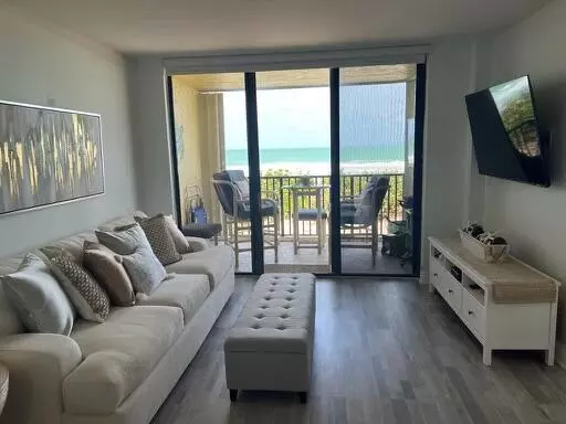 Jensen Beach, FL 34957,7370 S Ocean DR 215