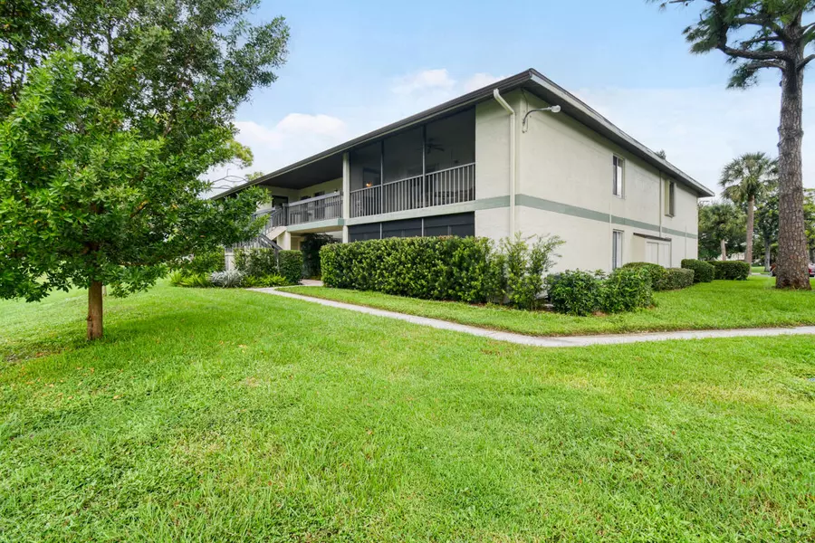 6485 Chasewood DR H, Jupiter, FL 33458