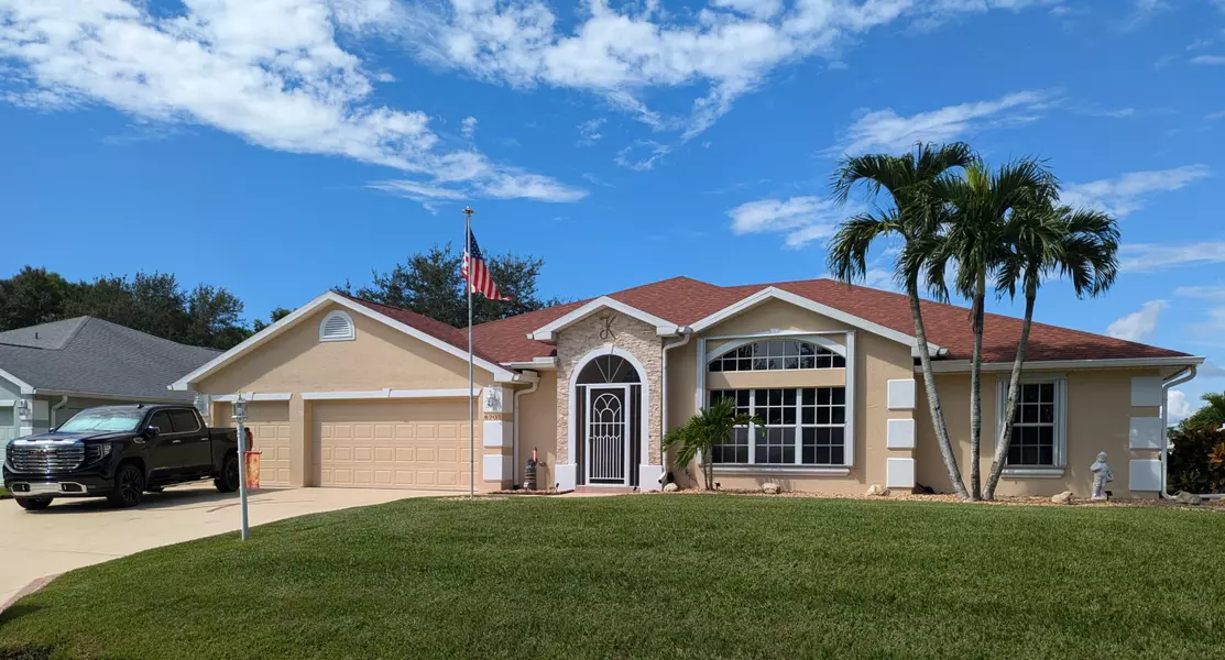 6703 Dickinson TER, Port Saint Lucie, FL 34952