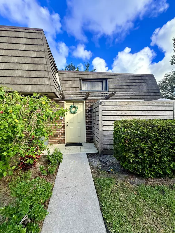Palm Beach Gardens, FL 33418,903 9th TER