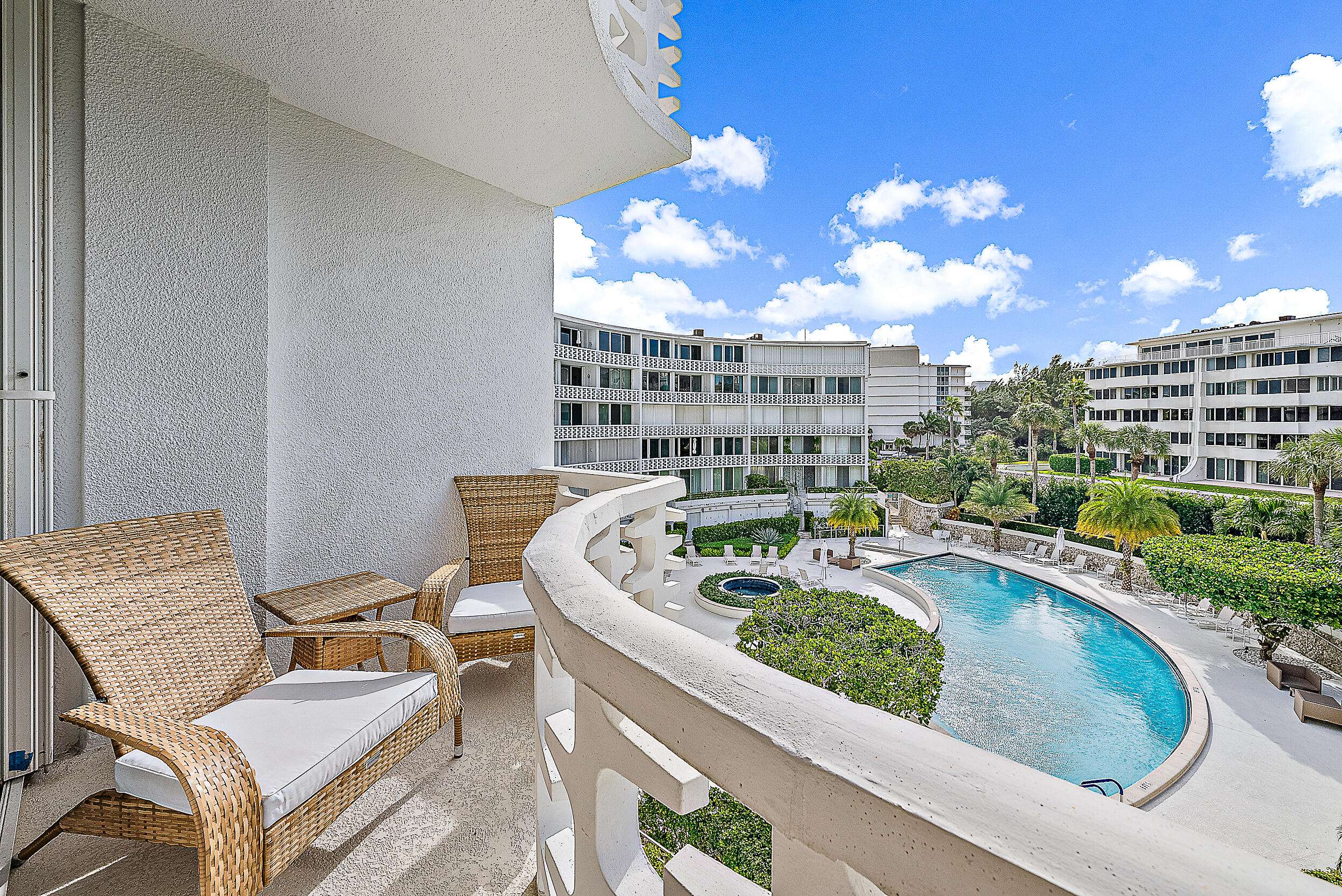 2760 S Ocean BLVD 310, Palm Beach, FL 33480