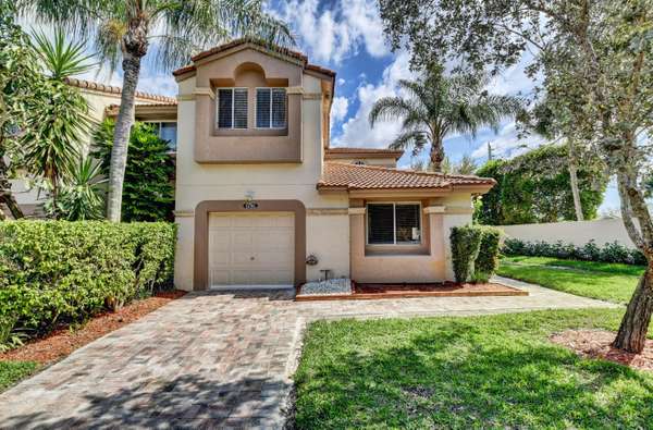 6796 Via Regina, Boca Raton, FL 33433