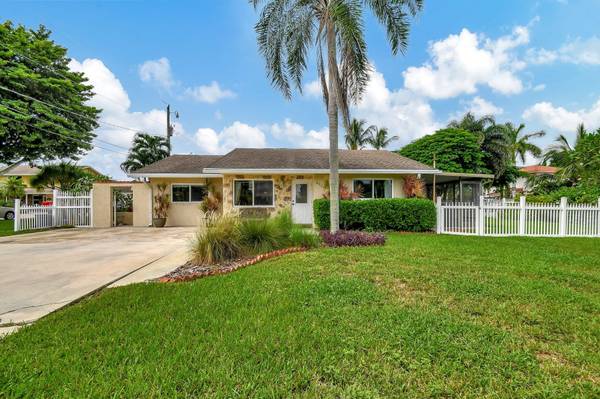 6354 Boyd LN, Lake Worth, FL 33462