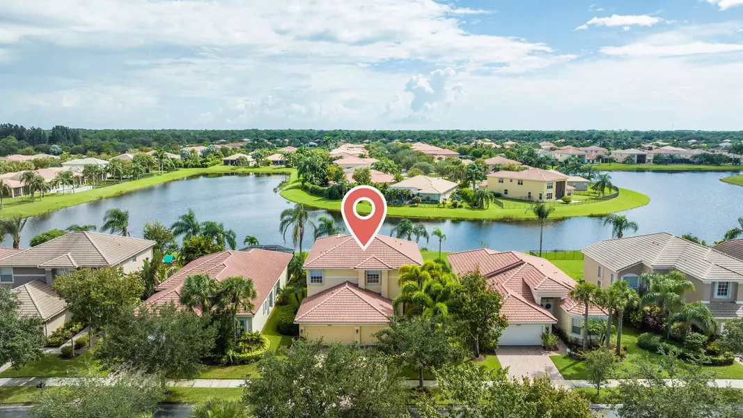 1894 SW Grey Falcon CIR, Vero Beach, FL 32962