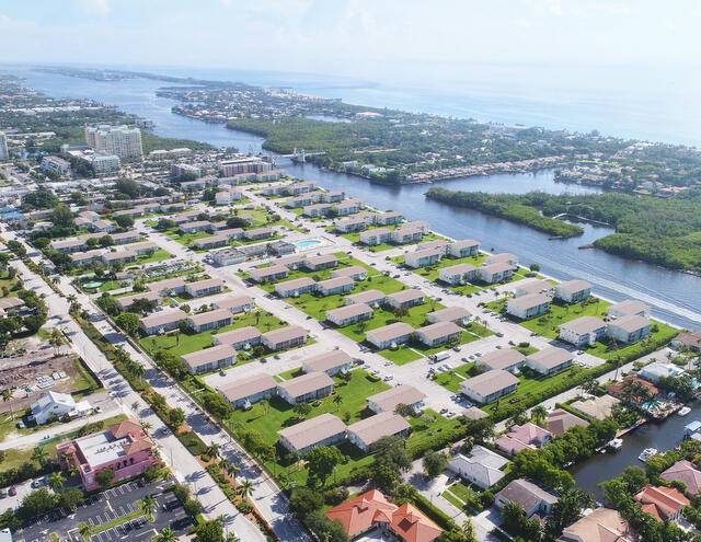 Boynton Beach, FL 33435,170 E Horizons 202