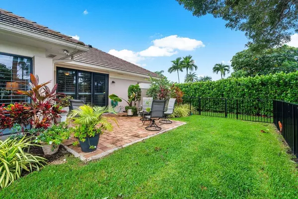 Palm Beach Gardens, FL 33418,143 Coventry PL