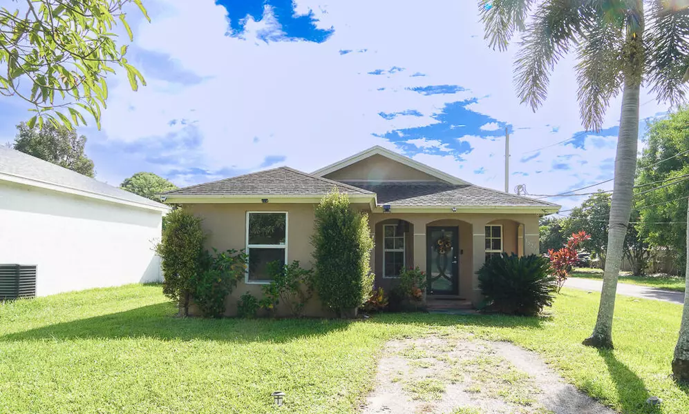 18290 Limestone Creek RD, Limestone Creek, FL 33458