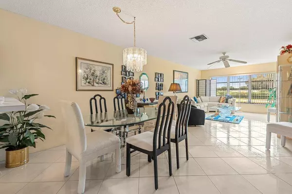 Delray Beach, FL 33484,13465 Fishtail Palm CT E