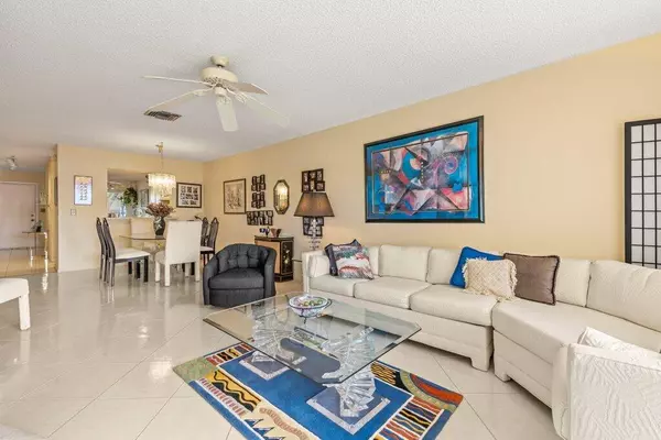 Delray Beach, FL 33484,13465 Fishtail Palm CT E