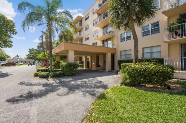 500 Executive Center DR 4-J, West Palm Beach, FL 33401