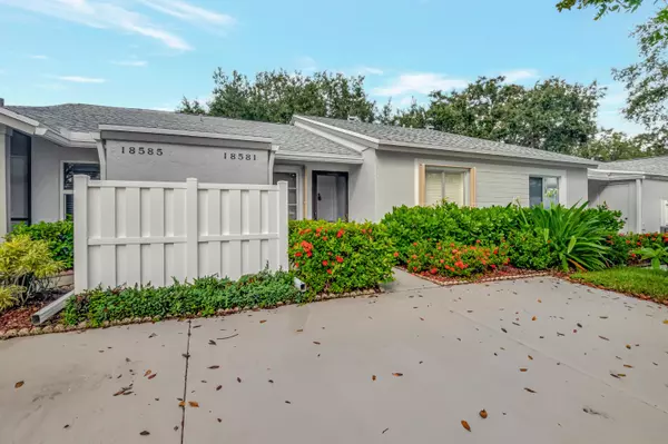 Boca Raton, FL 33496,18581 Cherborg DR