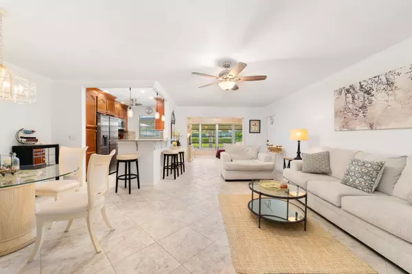 340 NW 48th AVE B,  Delray Beach,  FL 33445