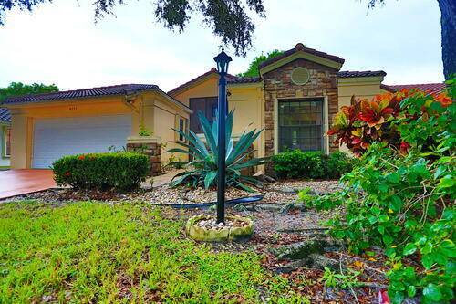 4772 Navigator LN, Boynton Beach, FL 33436