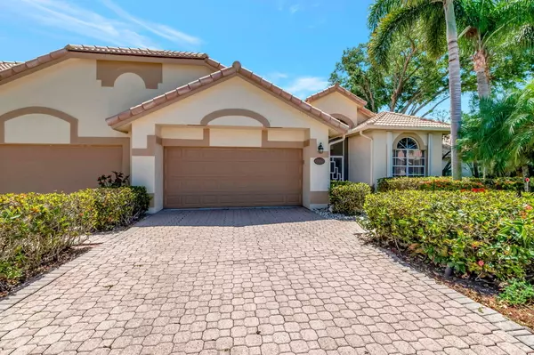 Boynton Beach, FL 33472,7136 Ashford LN