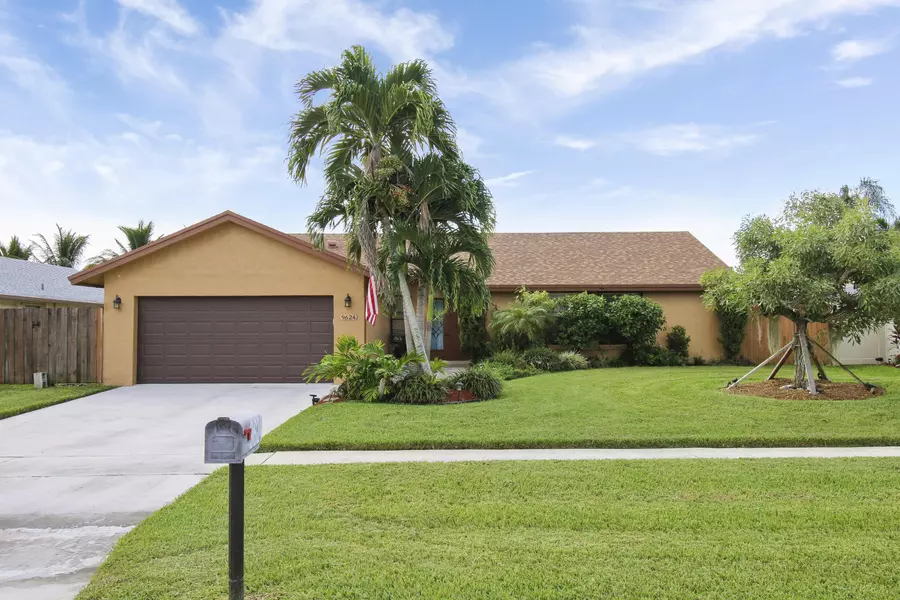 9624 Lancaster PL, Boca Raton, FL 33434