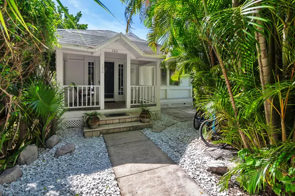 150 Australian AVE Cottage, Palm Beach, FL 33480