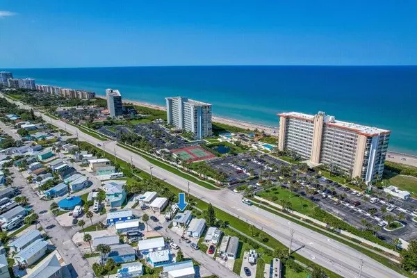 Jensen Beach, FL 34957,10725 S Ocean DR 477