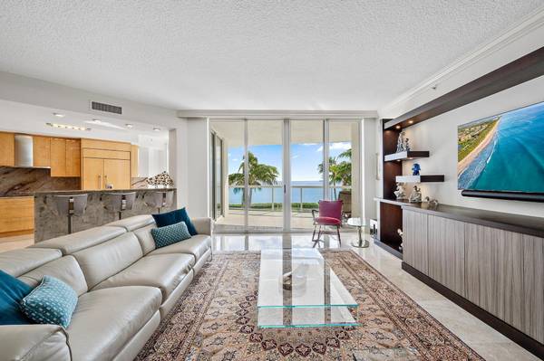 4600 N Ocean DR 403, Singer Island, FL 33404