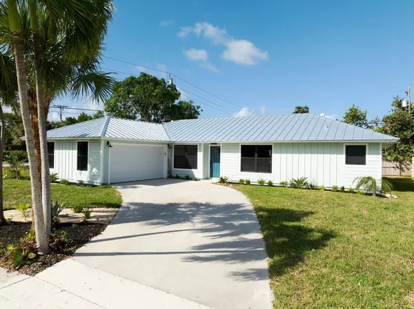 96 E Pinehill TRL, Tequesta, FL 33469