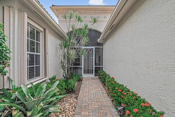 Lake Worth, FL 33467,8699 Tierra Lago CV