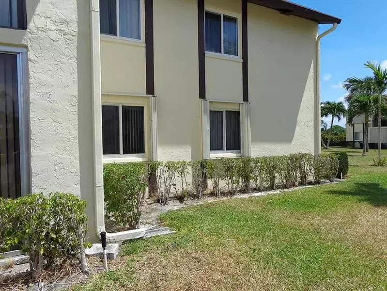 3560 Pine Needle D1 DR D1, Greenacres, FL 33463