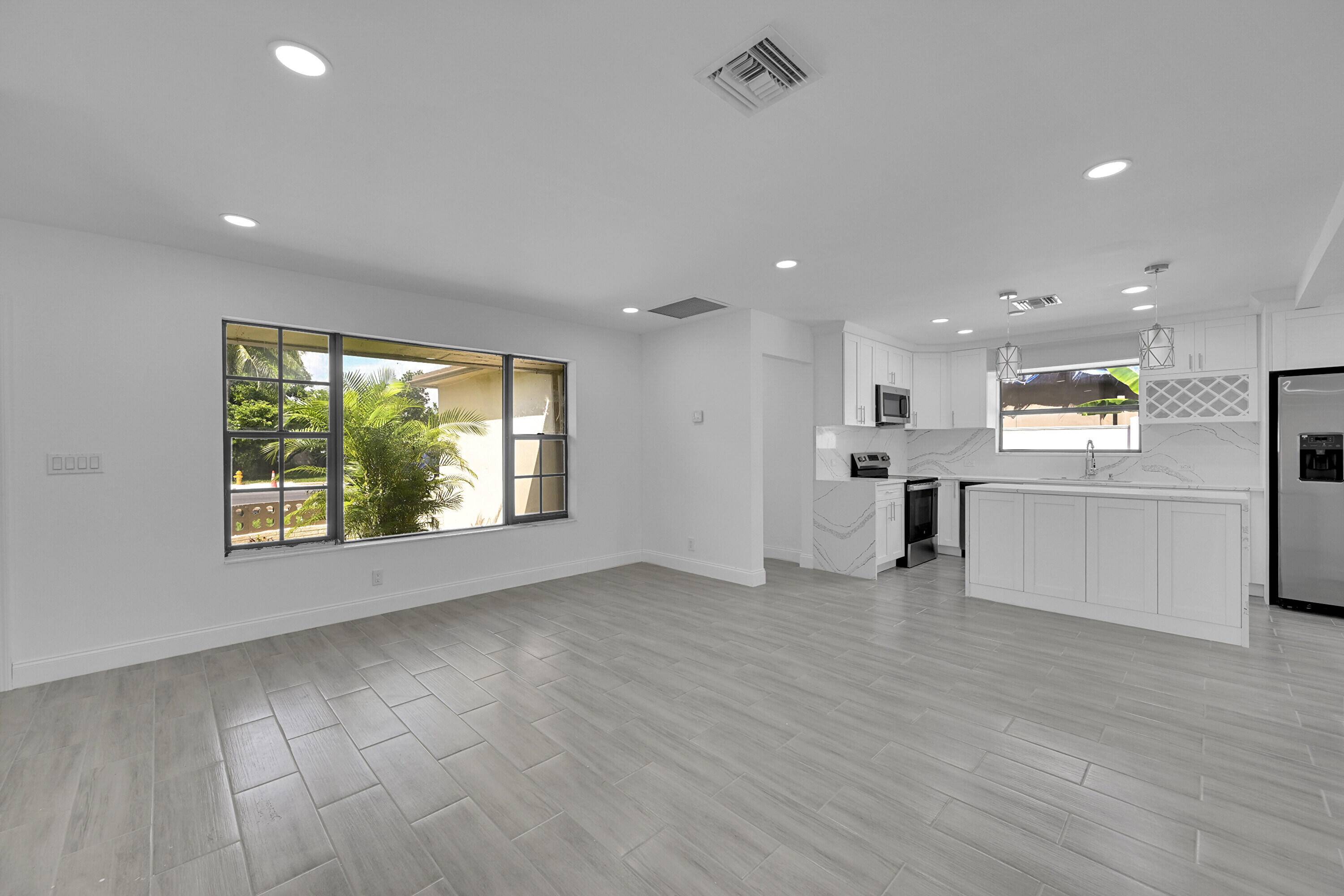 Lauderdale Lakes, FL 33309,4150 NW 32nd TER