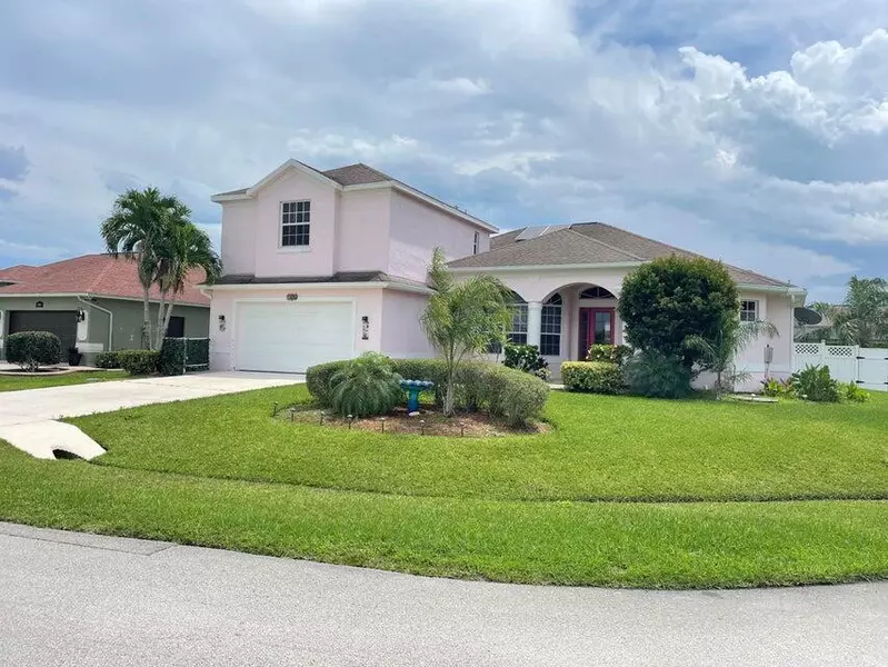 5806 NW Rose Petal CT, Port Saint Lucie, FL 34986