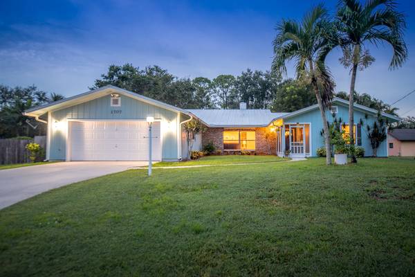 1707 SW Buckskin TRL, Stuart, FL 34997