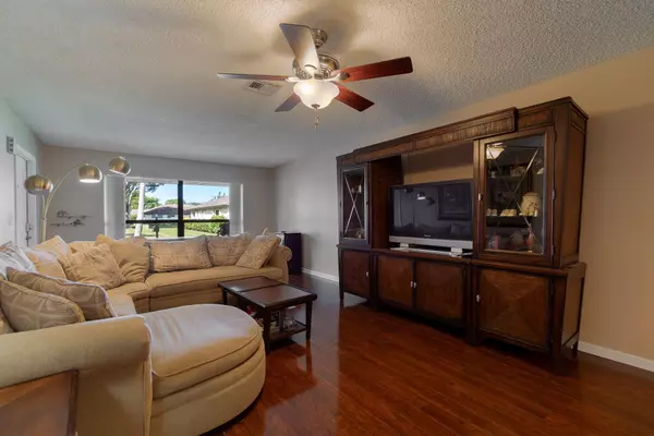 Boynton Beach, FL 33436,4724 Greentree CIR A