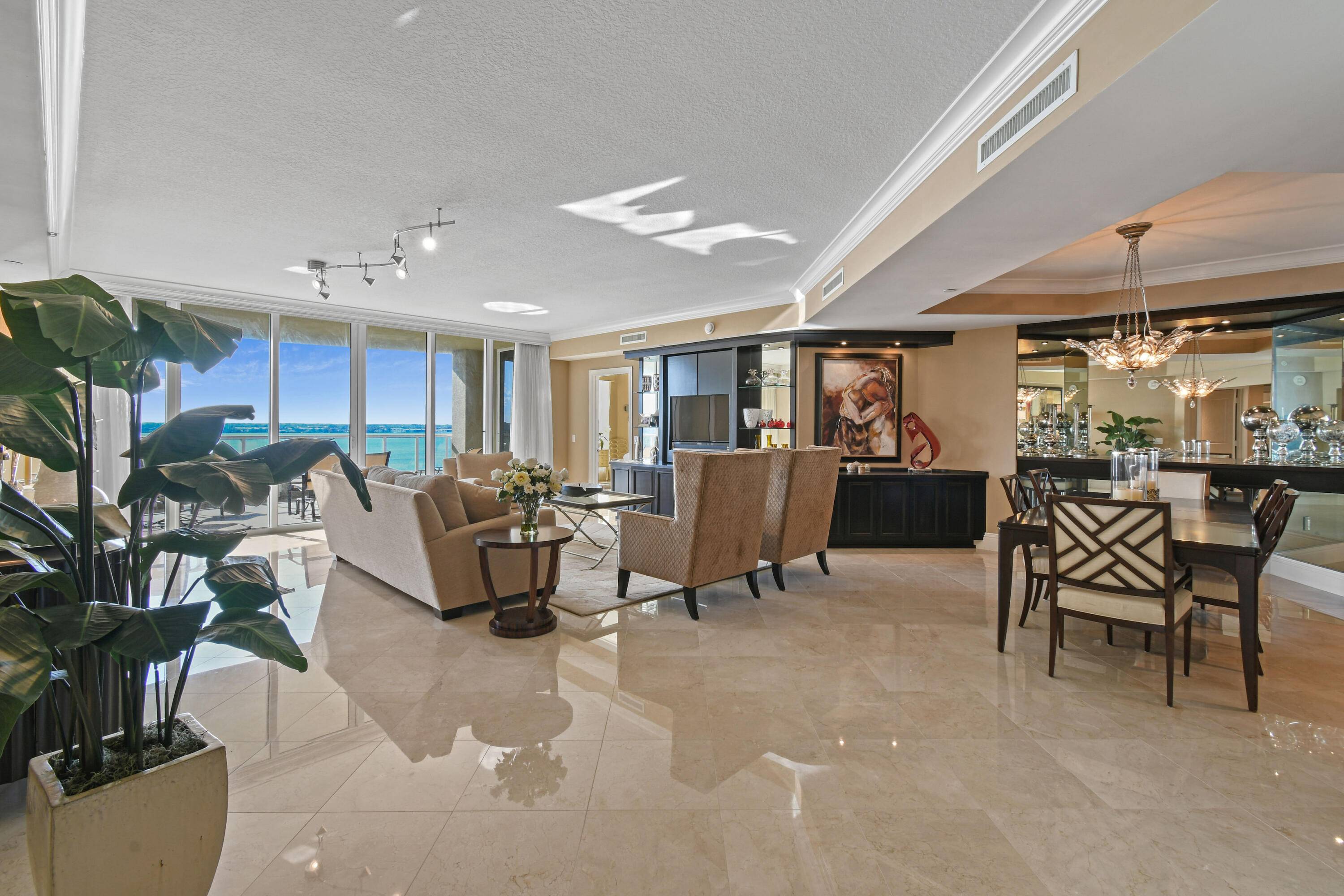 Singer Island, FL 33404,5050 N Ocean DR 703