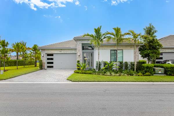 7451 Estero DR, Lake Worth, FL 33463