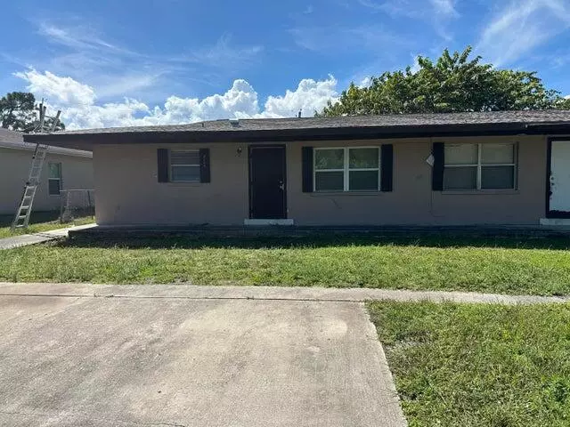 3521 B 7th S ST, Fort Pierce, FL 34982