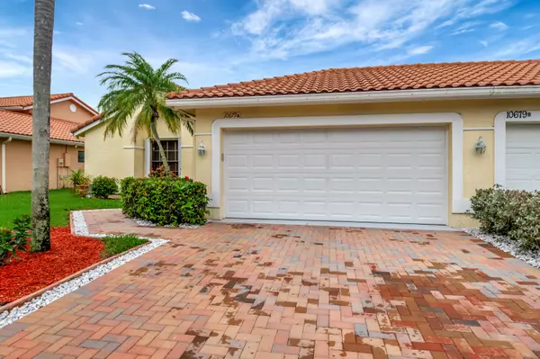 Boca Raton, FL 33498,10679 Ladypalm LN A