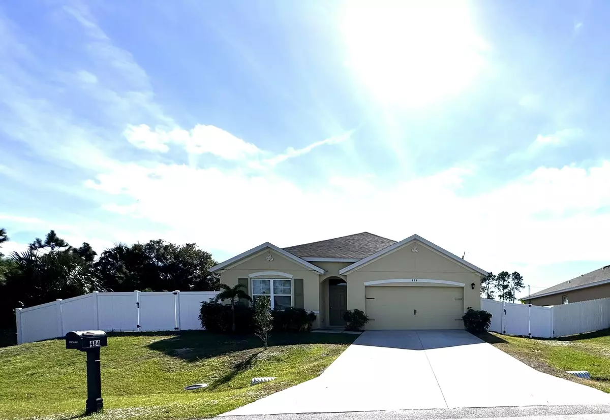 Palm Bay, FL 32908,484 SW Hamwood ST