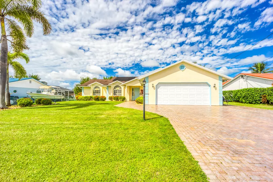 245 NE Sagamore TER, Port Saint Lucie, FL 34983