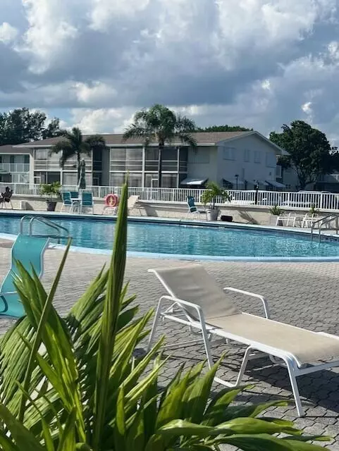 Boynton Beach, FL 33435,650 E E Horizons 210