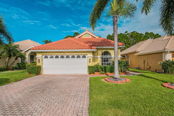 620 SW St Thomas CV, Port Saint Lucie, FL 34986