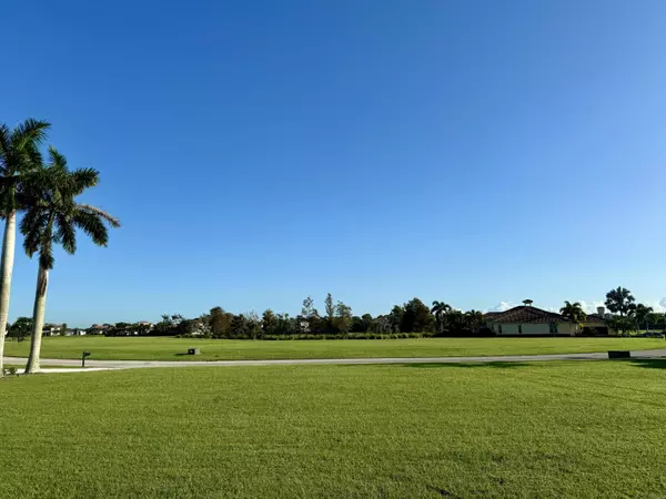 Port Saint Lucie, FL 34984,126 SE Via San Marino