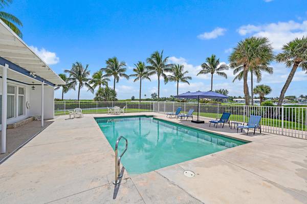 Palm Beach Shores, FL 33404,320 Inlet WAY 3